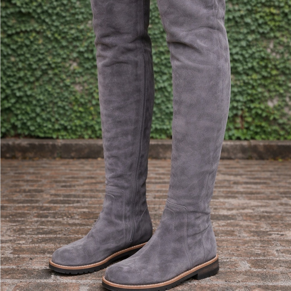 VINCE Quiet Luxury Minimalist Gray Suede Over the Knee Crepe Sole Boots, 6M